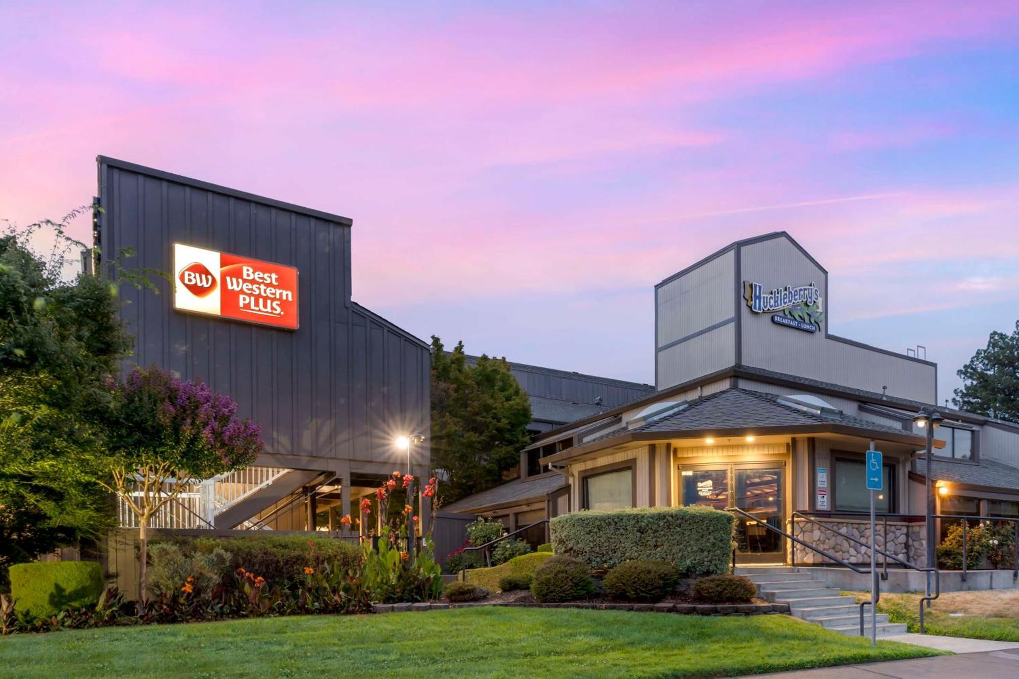 Best Western Plus Inn At The Vines Napa Exterior photo