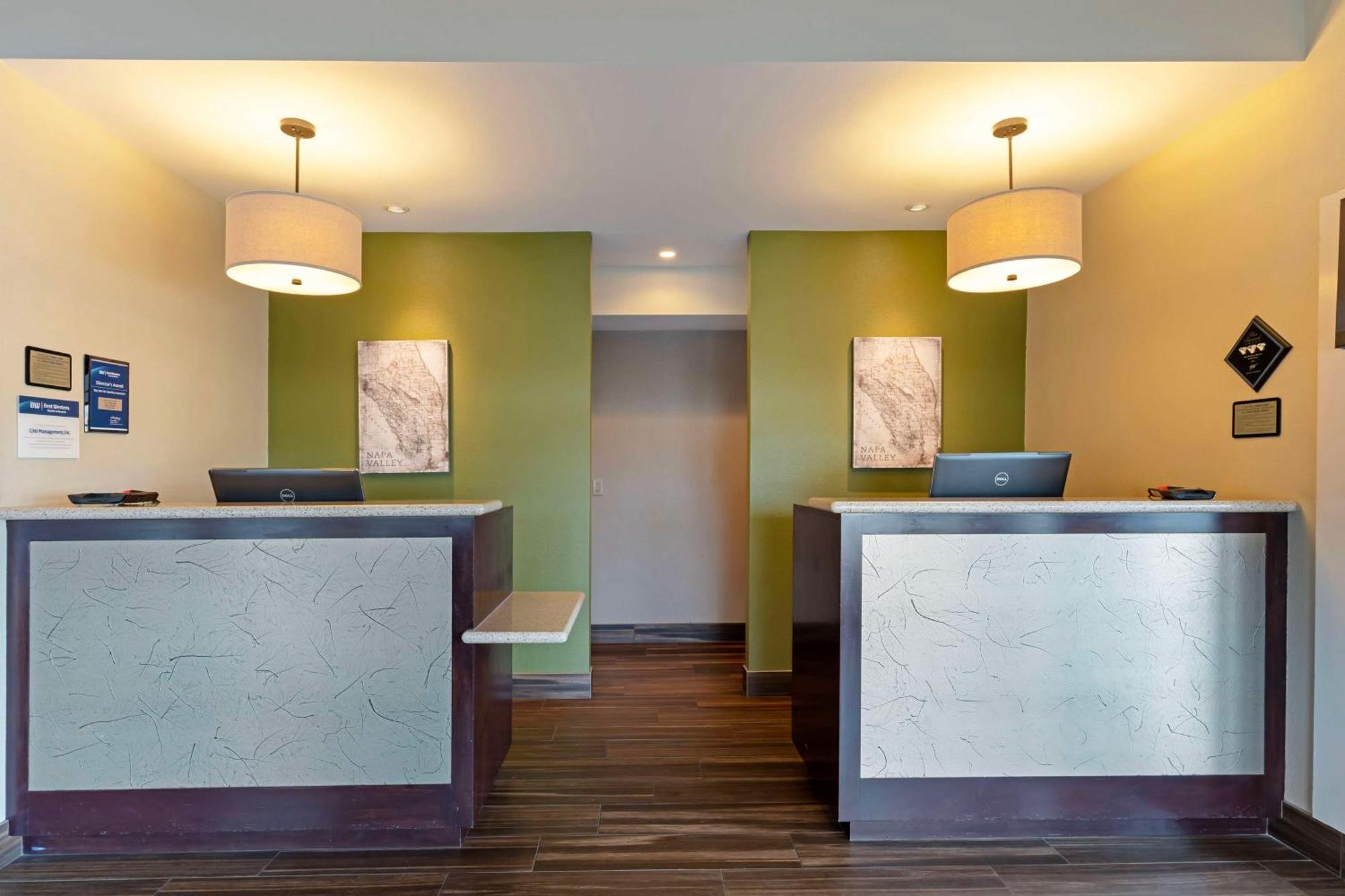 Best Western Plus Inn At The Vines Napa Exterior photo